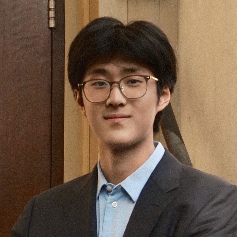 Raymond, headshot